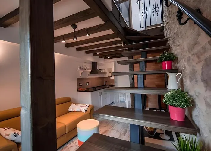 Appartamento Riva 2 Komiža