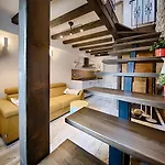 Riva 2 Apartamento *